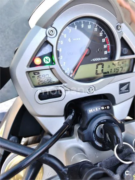 Honda CB600F Hornet - Vista 9