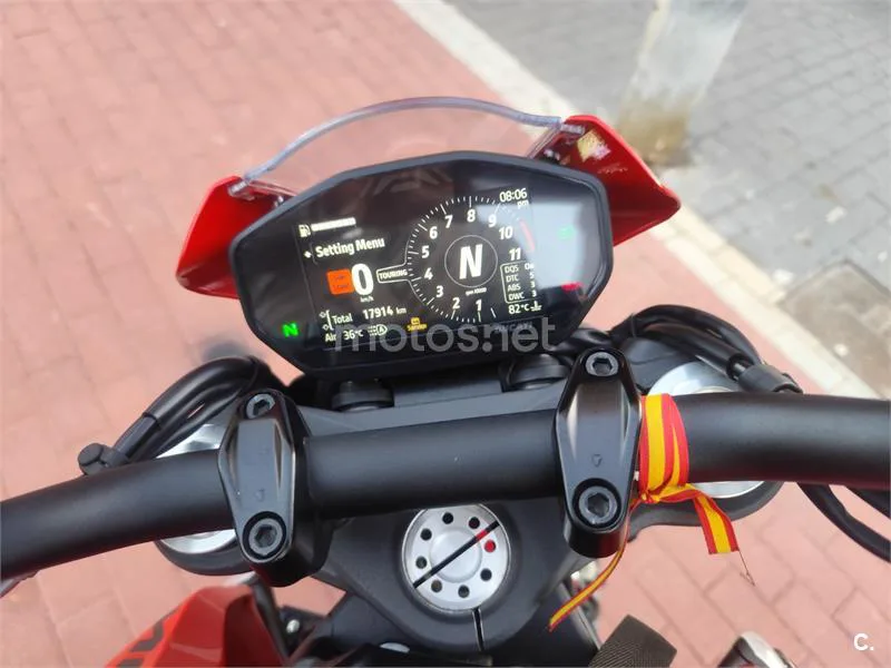 Ducati Monster - Vista 5