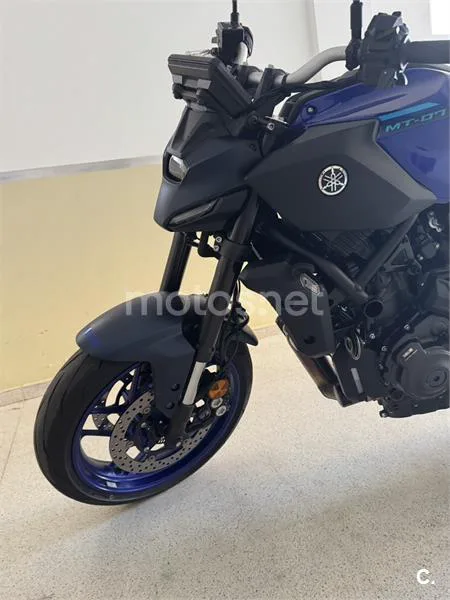 Yamaha MT-07 - Vista 6