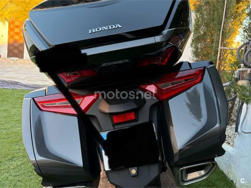 Honda Gold Wing - Vista 7