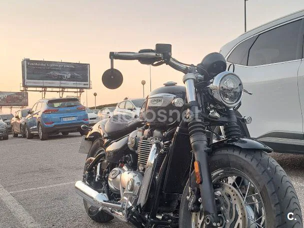 Triumph Bonneville Speedmaster - Vista 3