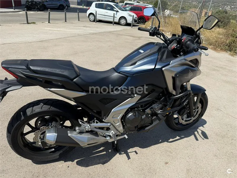 Honda NC750X - Vista 3
