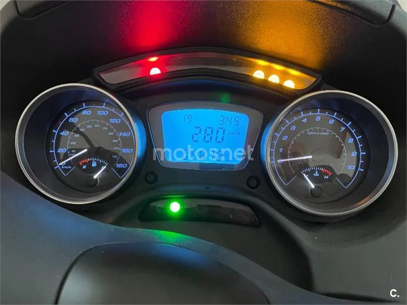 Piaggio MP3 500 HPE Sport - Vista 3