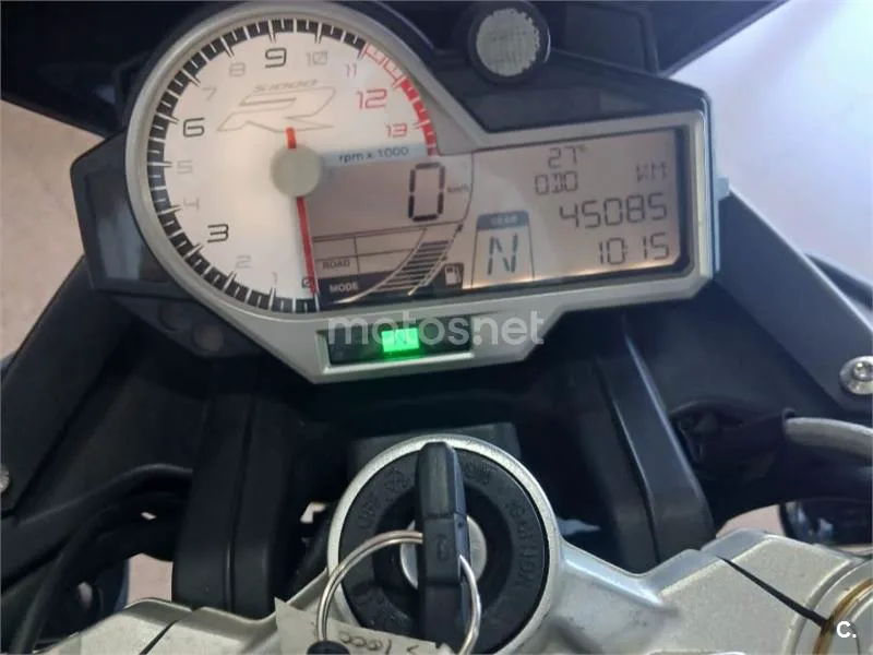 BMW S 1000 R - Vista 4