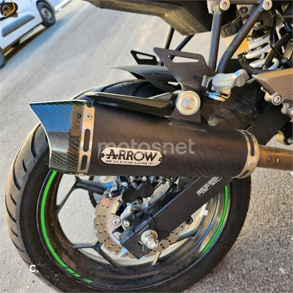Kawasaki Z125 - Vista 6