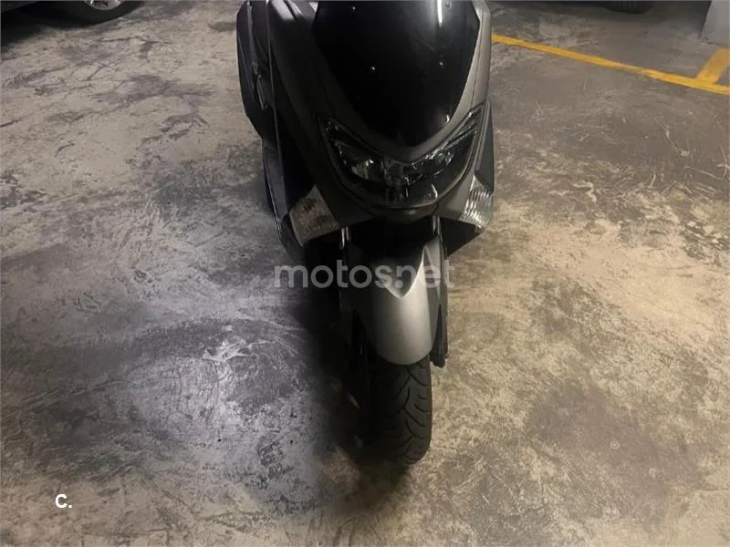 Yamaha NMAX 2500 € 2020 Valencia - 2