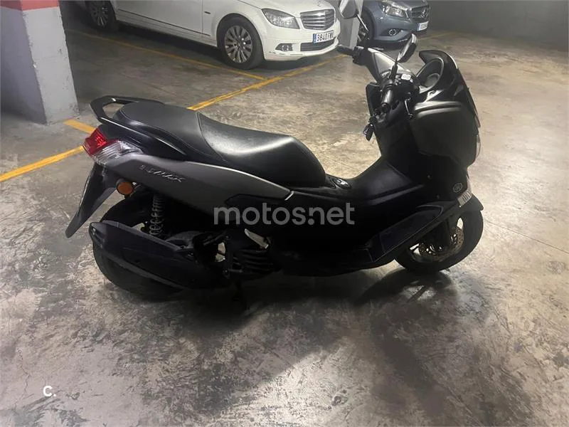 Yamaha NMAX - Vista 7