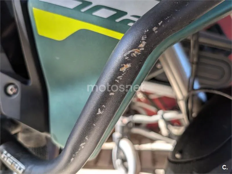 Benelli TRK 702 - Vista 13