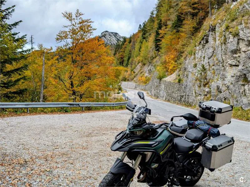 Benelli TRK 702 - Vista 16