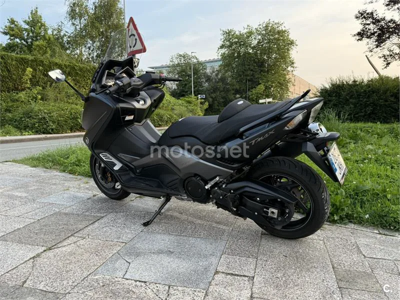 Yamaha TMAX 530 - Vista 5