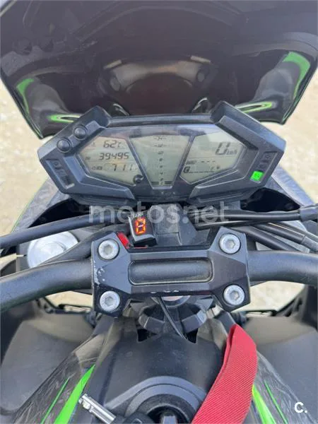 Kawasaki Z800 - Vista 4