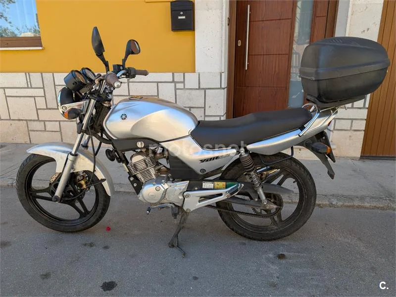 Yamaha YBR125 - Vista 4