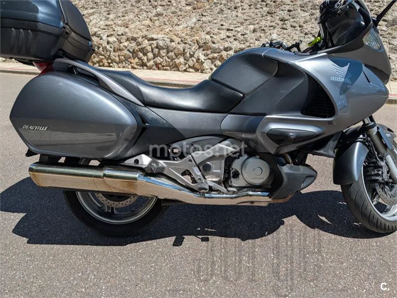 Honda NT700V Deauville - Vista 8