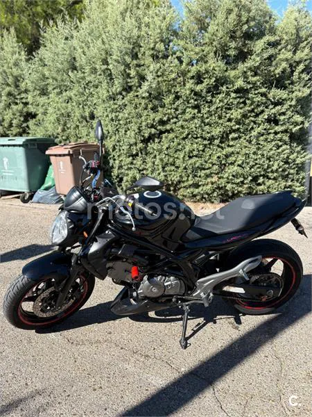Suzuki Gladius 650 - Vista 7