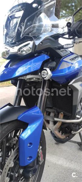 Triumph Tiger 900 - Vista 5