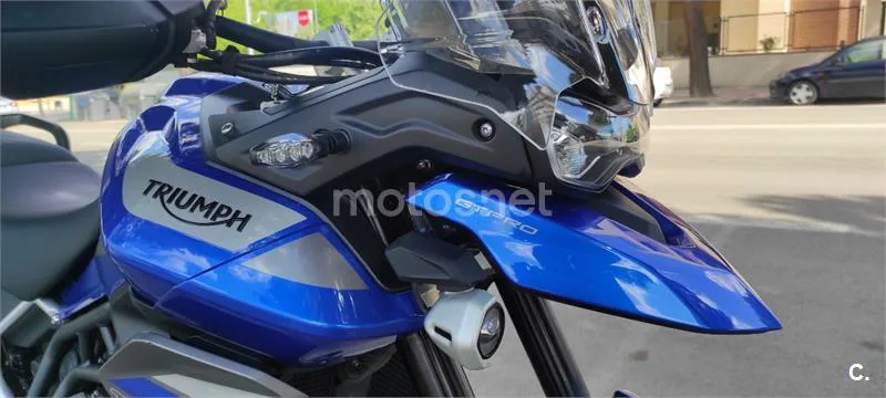 Triumph Tiger 900 - Vista 10