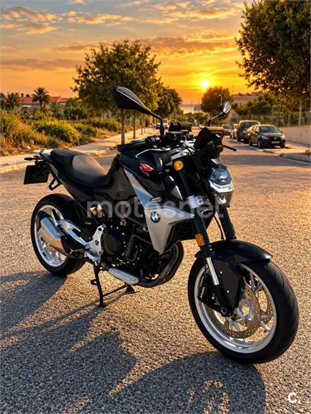 BMW F 900 R - Vista 5