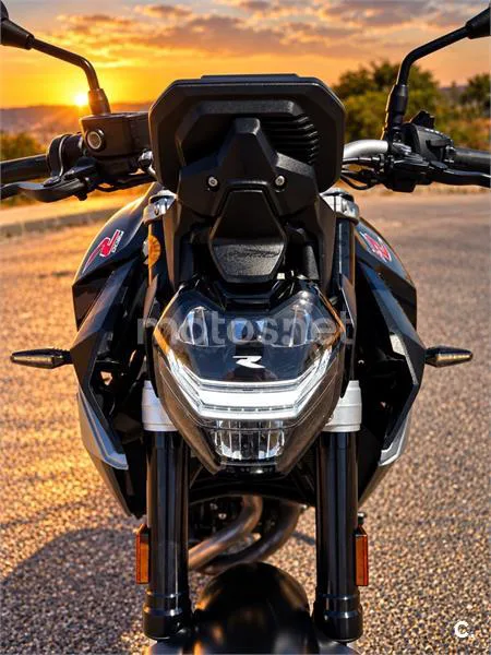 BMW F 900 R - Vista 6