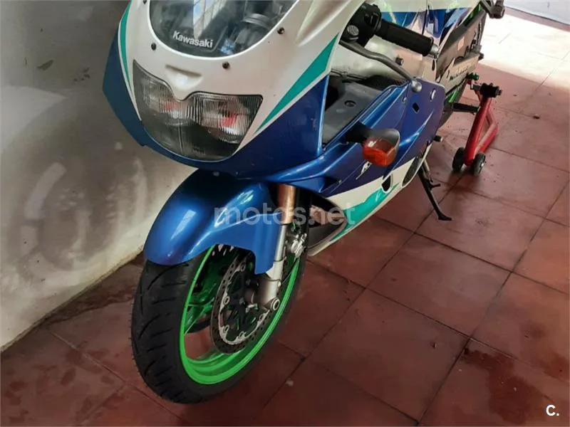 Kawasaki ZXR400 8500 € 1991 Valencia - 1