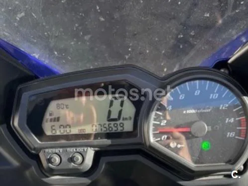 Yamaha FZ6 Fazer S2 - Vista 6