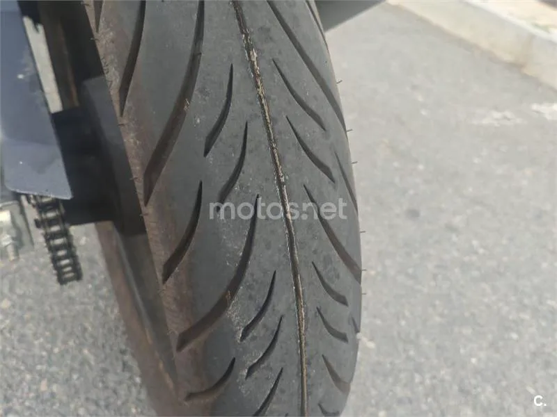 Keeway RKF 125 - Vista 6