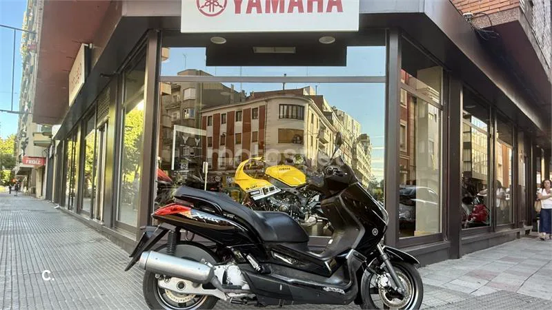 Yamaha XMAX 125 1050 € 2006 León - 1