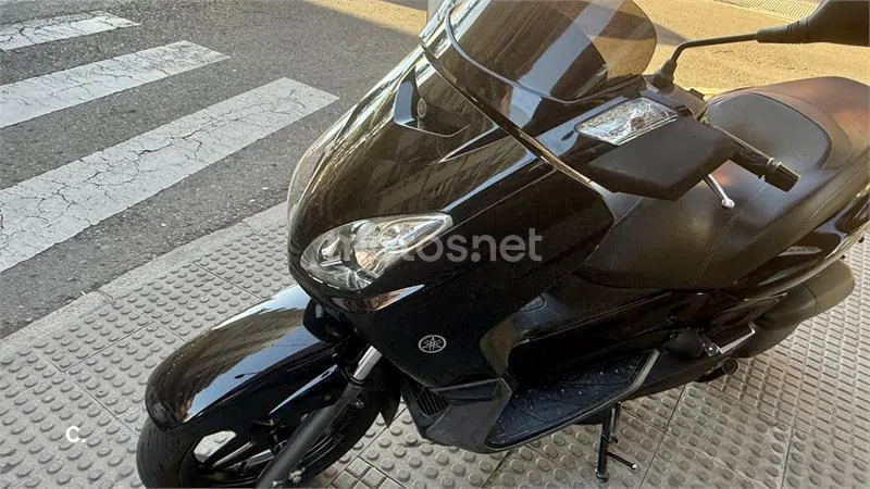 Yamaha XMAX 125 - Vista 6