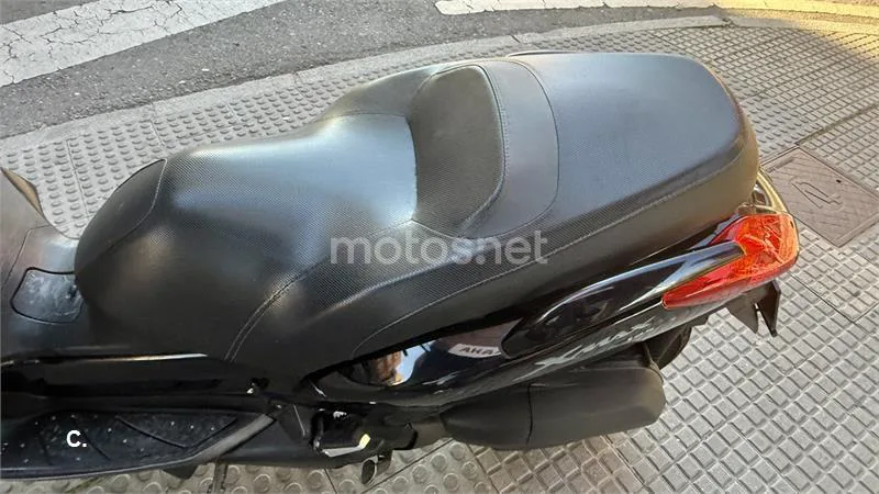 Yamaha XMAX 125 - Vista 7