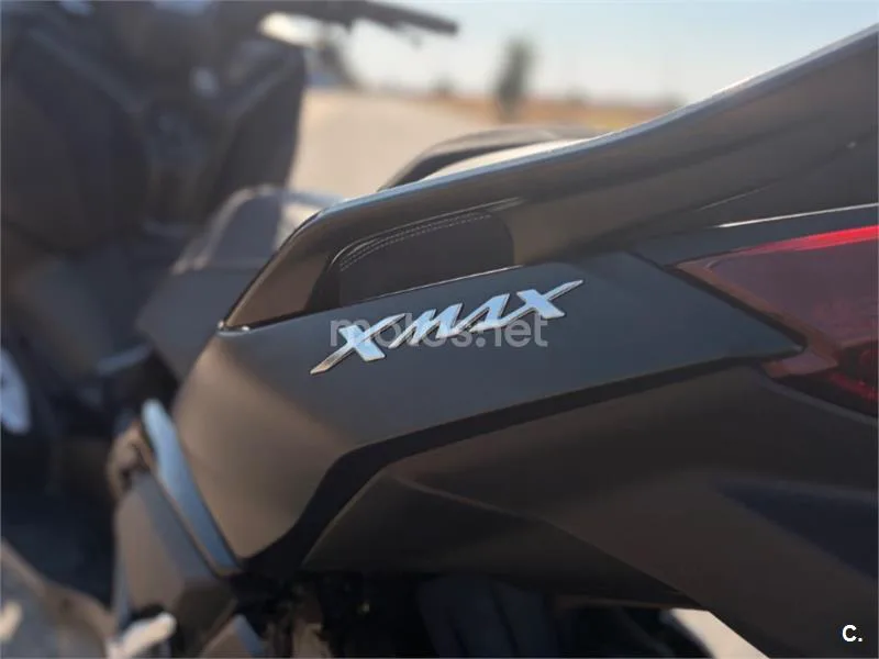 Yamaha XMAX 125 - Vista 13