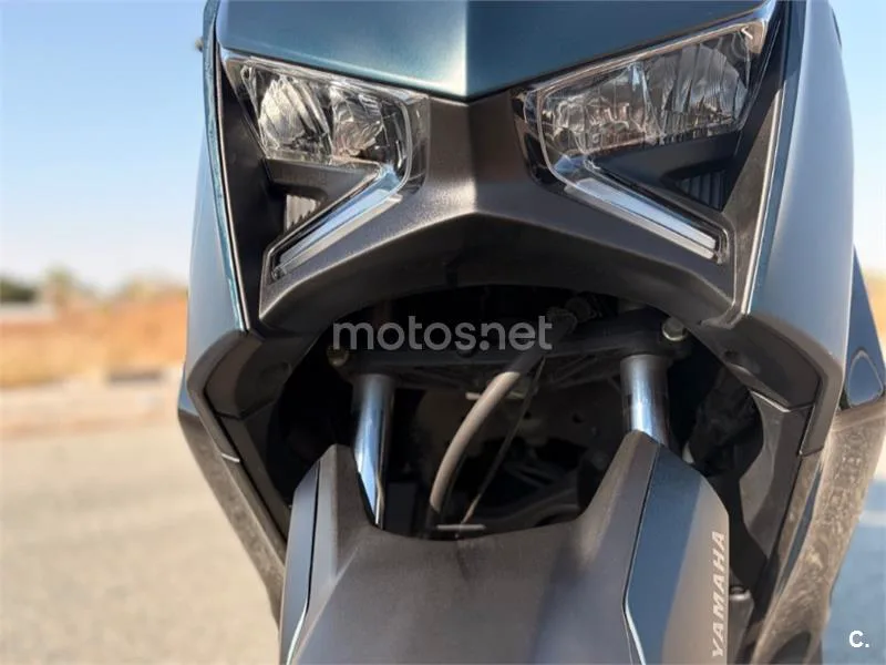 Yamaha XMAX 125 - Vista 22