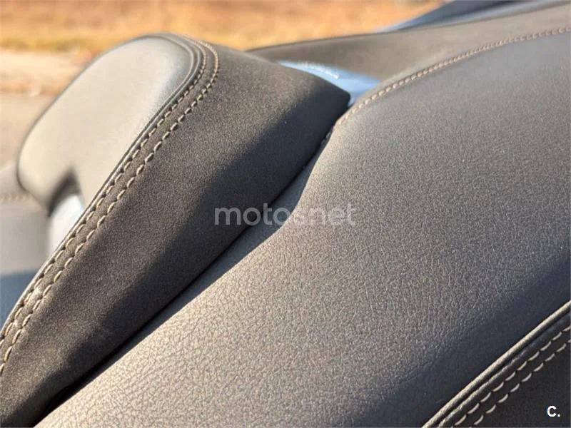 Yamaha XMAX 125 - Vista 8