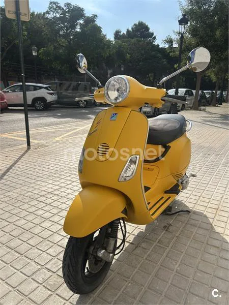 Vespa LX 125 - Vista 3