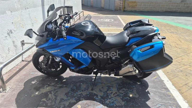Kawasaki Z1000 SX - Vista 3