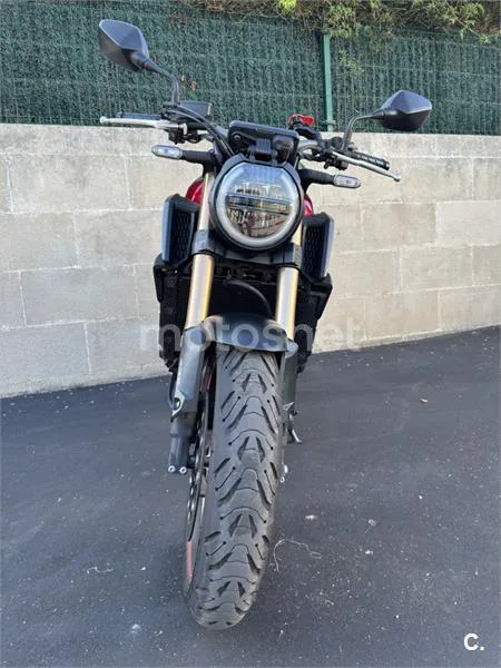 Honda CB650R - Vista 4