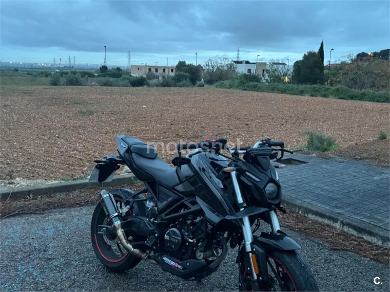Voge 125R 2200 € 2024 Valencia - 1
