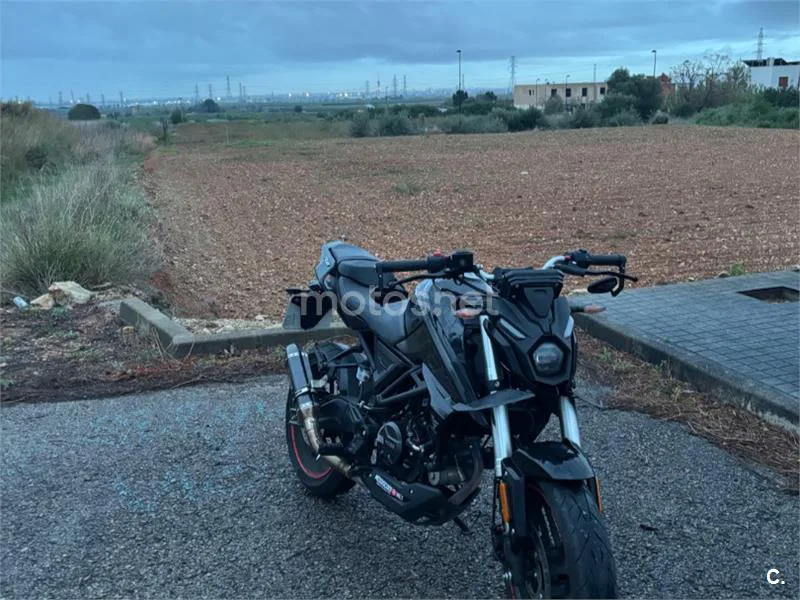 Voge 125R - Vista 3
