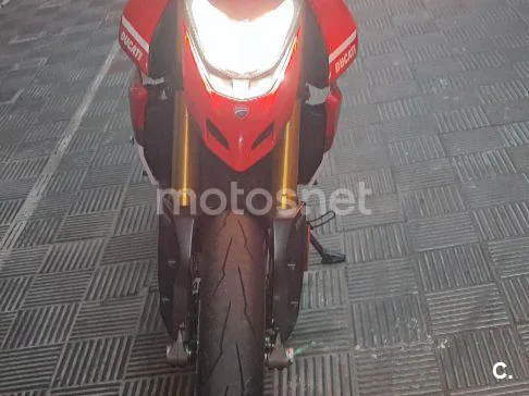 Ducati Hypermotard - Vista 11
