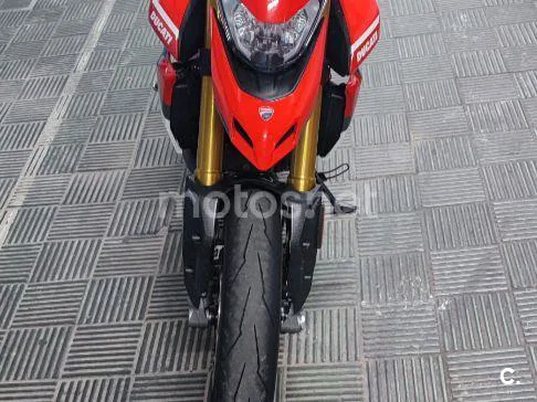 Ducati Hypermotard - Vista 3