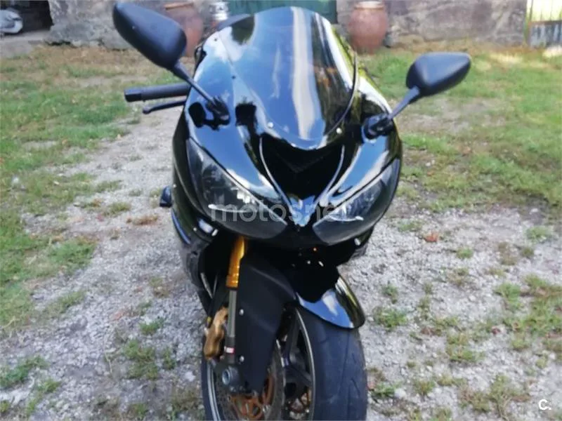 Kawasaki Ninja ZX-6R - Vista 3