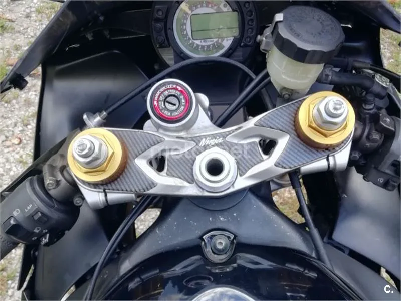 Kawasaki Ninja ZX-6R - Vista 5