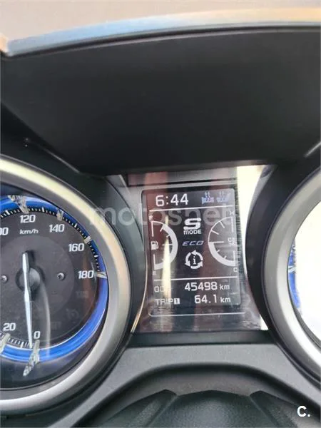 Yamaha TMAX 530 - Vista 10