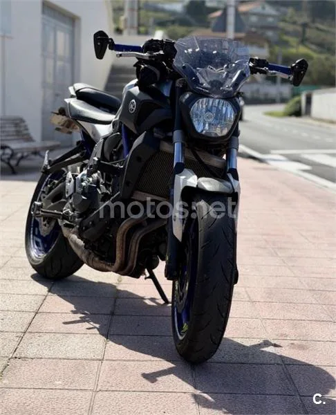 Yamaha MT-07 4400 € 2015 A Coruña - 1