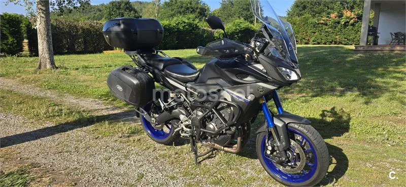 Yamaha MT-09 - Vista 4