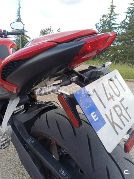 Triumph Street Triple - Vista 5