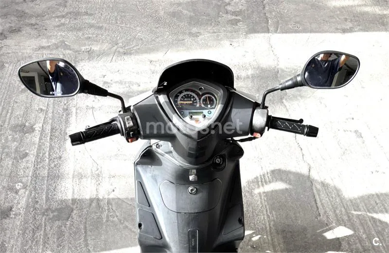 Kymco Agility City 125 - Vista 5
