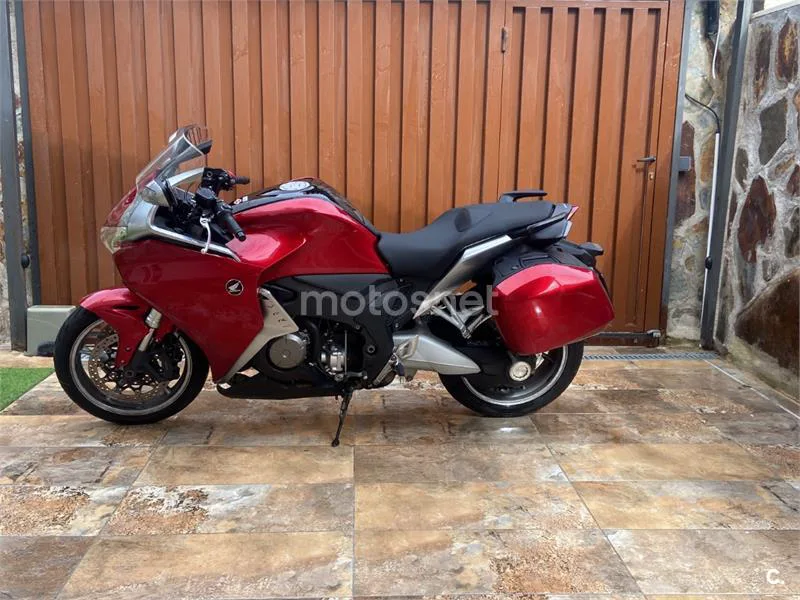 Honda VFR1200F 6690 € 2010 Madrid - 1