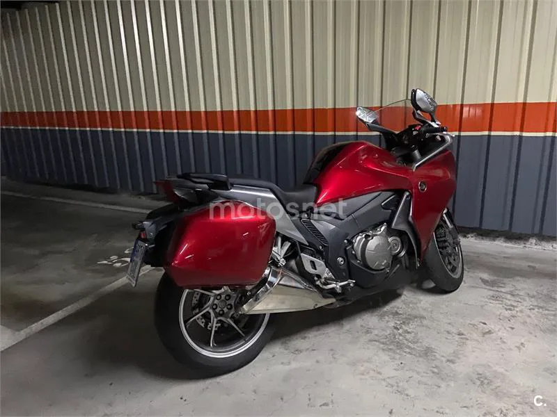 Honda VFR1200F - Vista 5