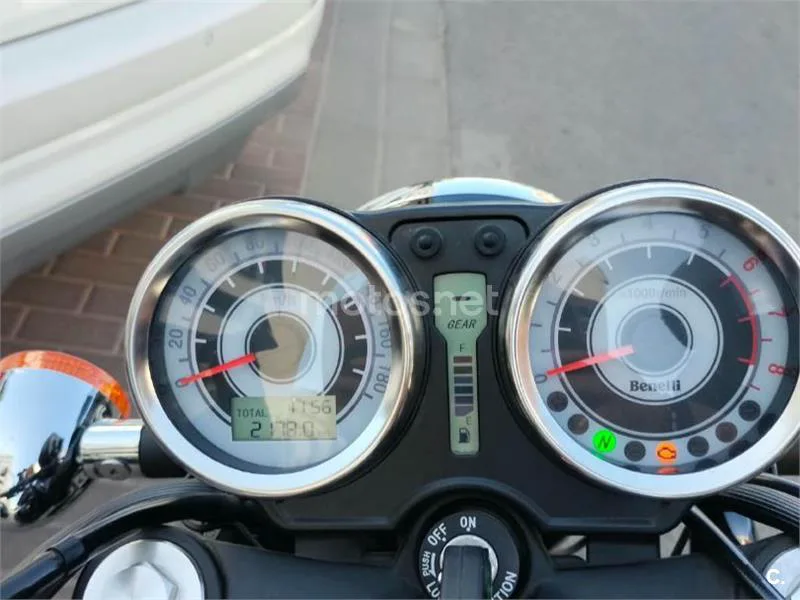 Benelli Imperiale 400 - Vista 3