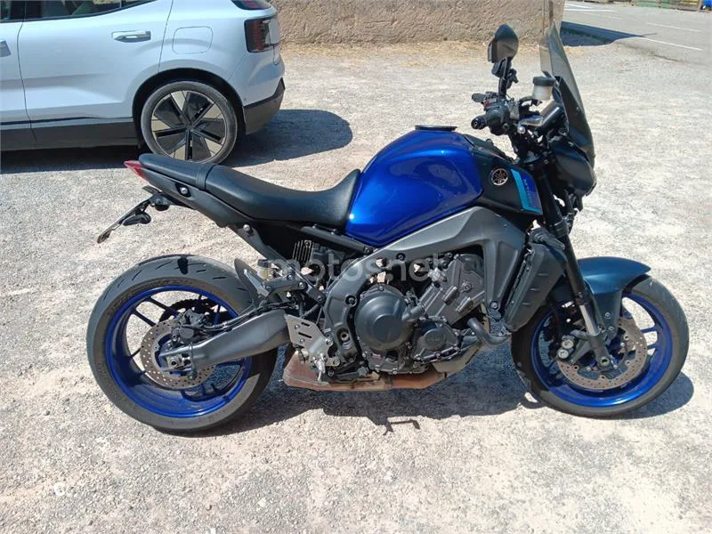 Yamaha MT-09 - Vista 3
