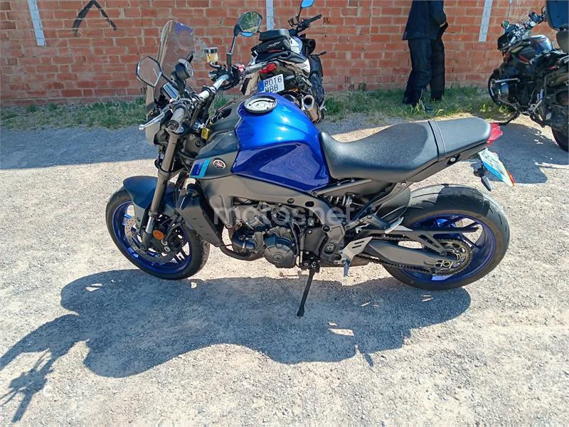 Yamaha MT-09 - Vista 4